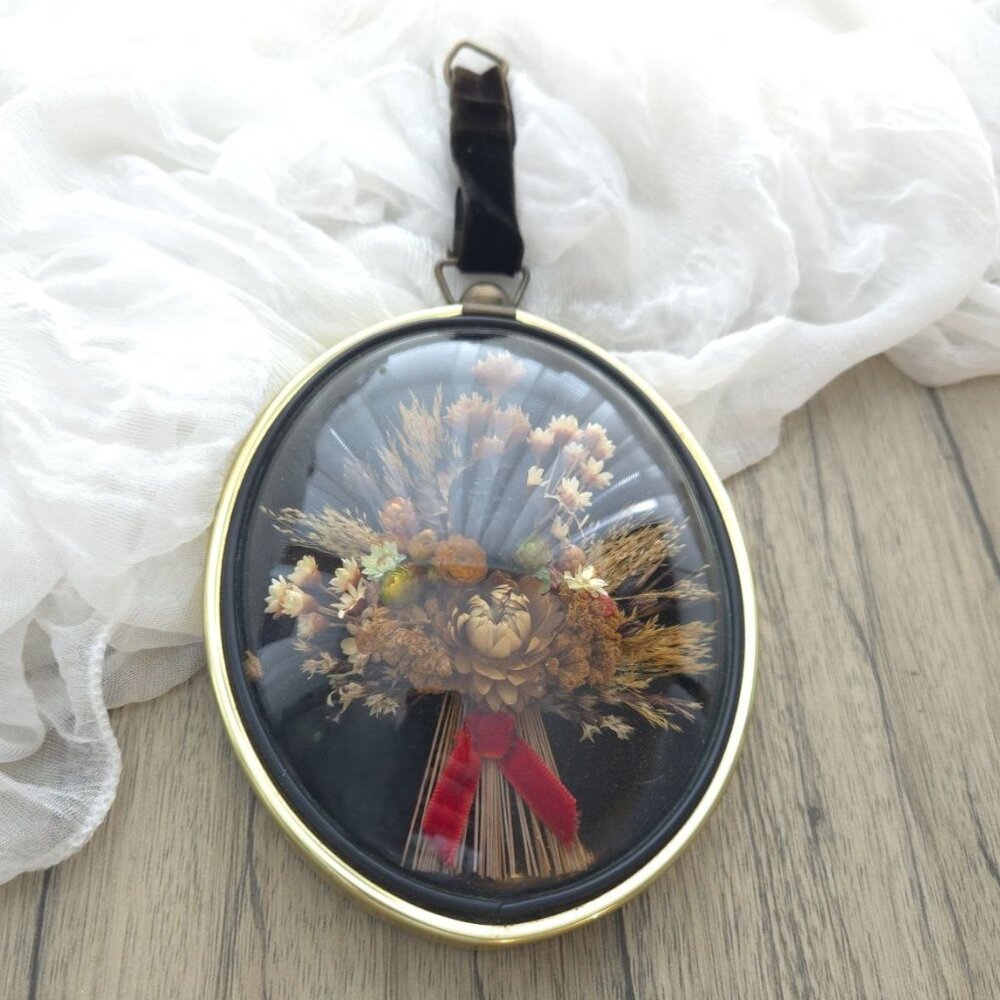 Vintage Bouquet Dried Flower Wall Art - Herbarium Floral Wall Hanging 5.8”